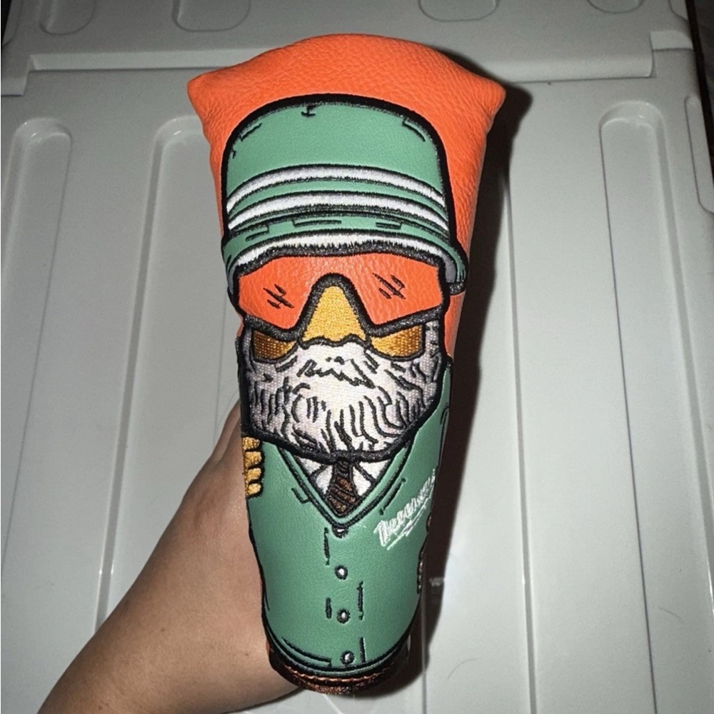 Devereux golf head cover
